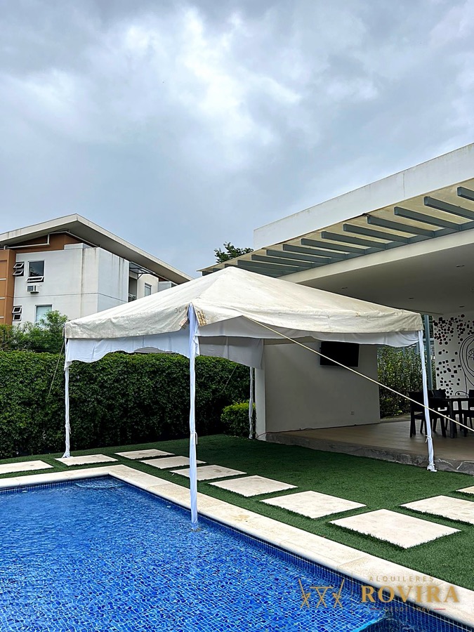Evento real de Alquileres Rovira (foto pendiente de curaduría y etiquetado por categoría)